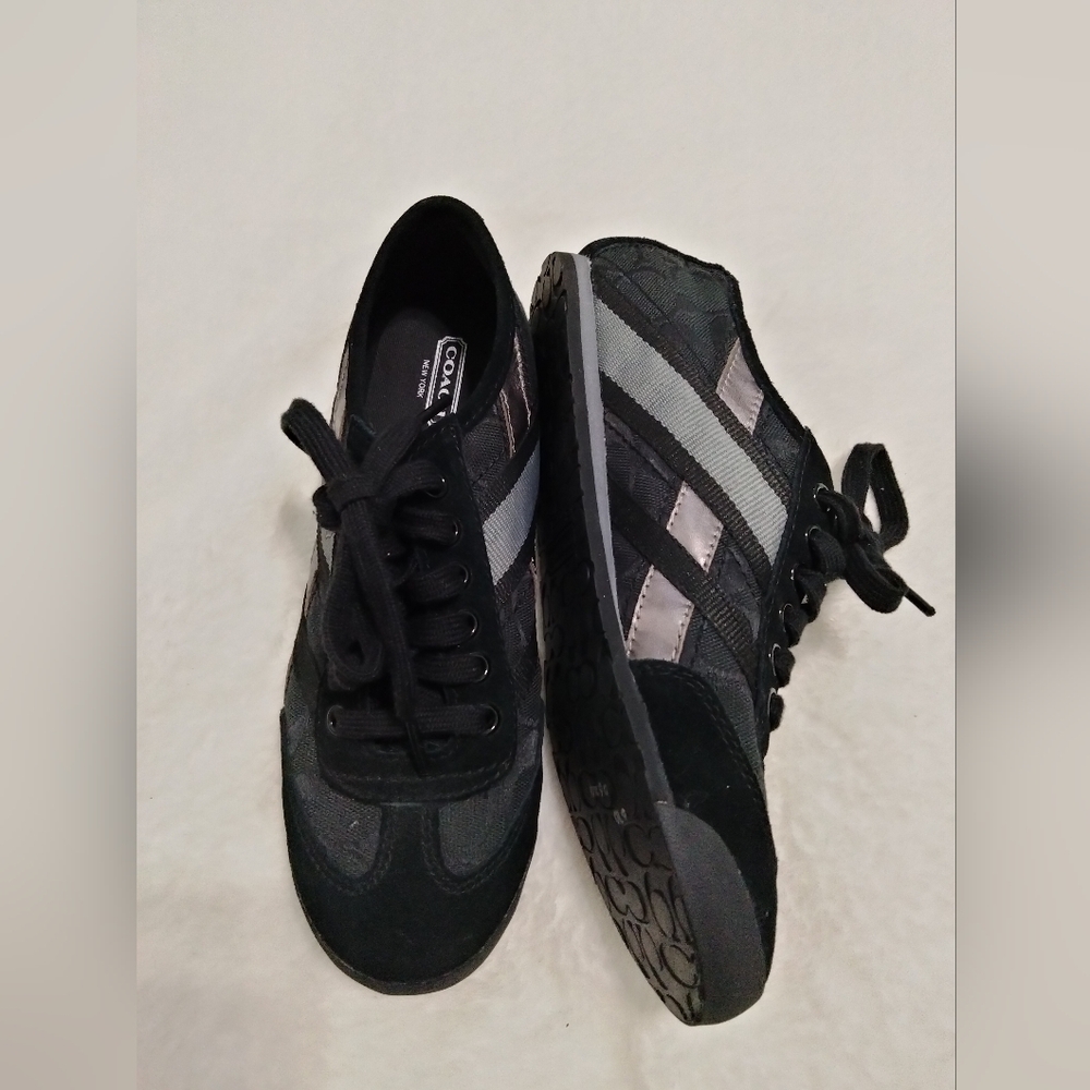 Coach Vintage, Y2K Shoes W6.5 - Picture 11 of 14